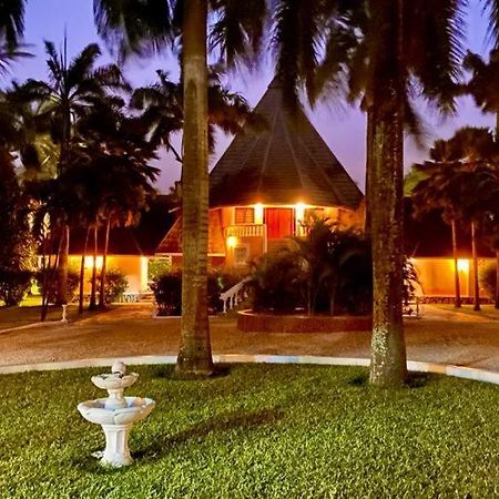 Sunset Villa Boutique Resort Diani Beach Luaran gambar